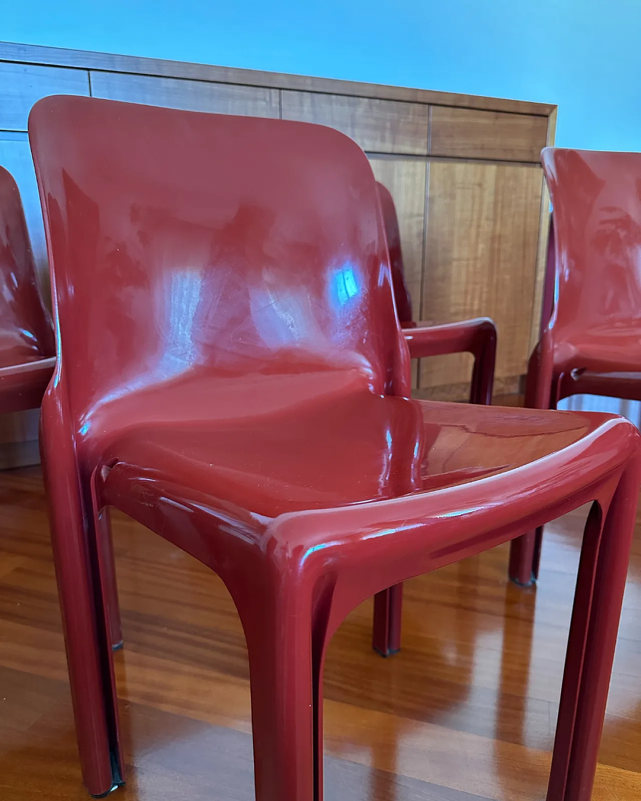 Tavolo con 4 sedie Selene di Vico Magistretti per Artemide, anni '60 15