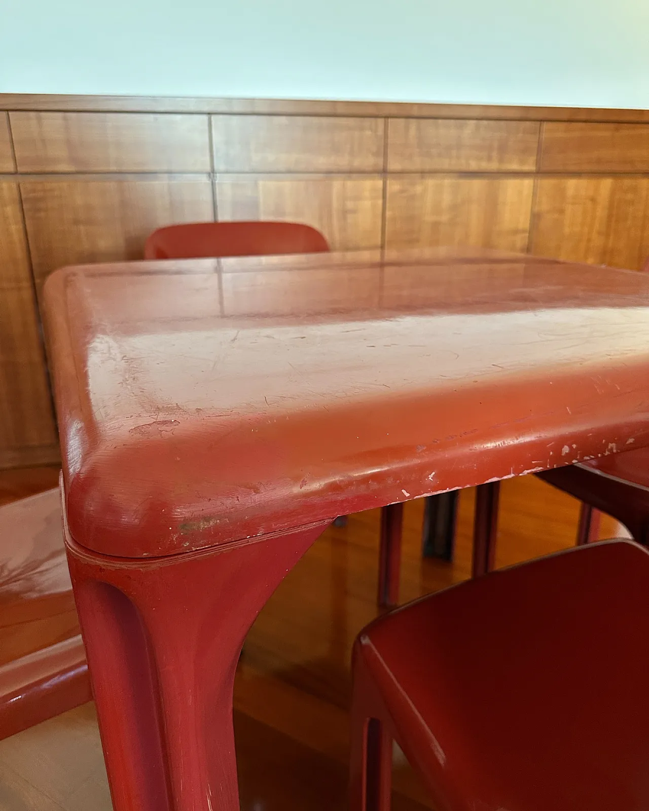 Tavolo con 4 sedie Selene di Vico Magistretti per Artemide, anni '60 29