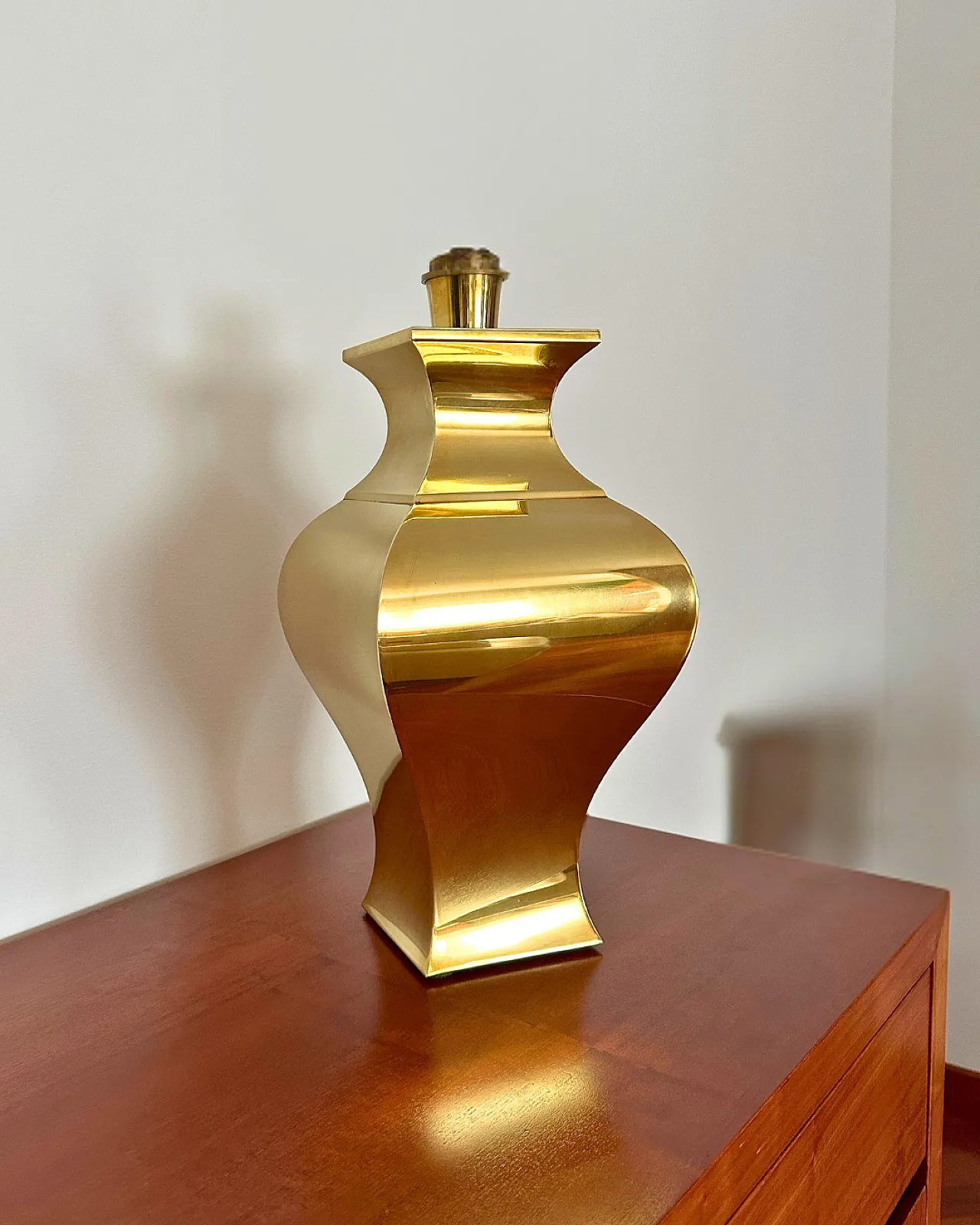 Brass table lamp by Maison Jansen, 1970s 1