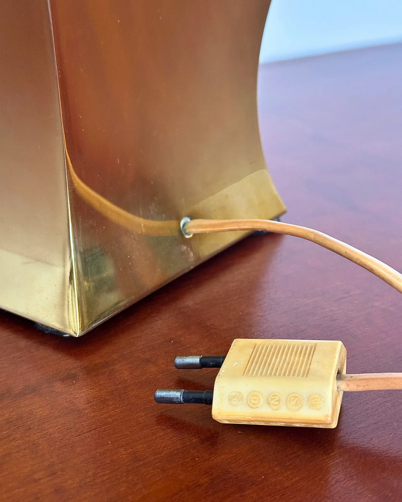 Brass table lamp by Maison Jansen, 1970s 20