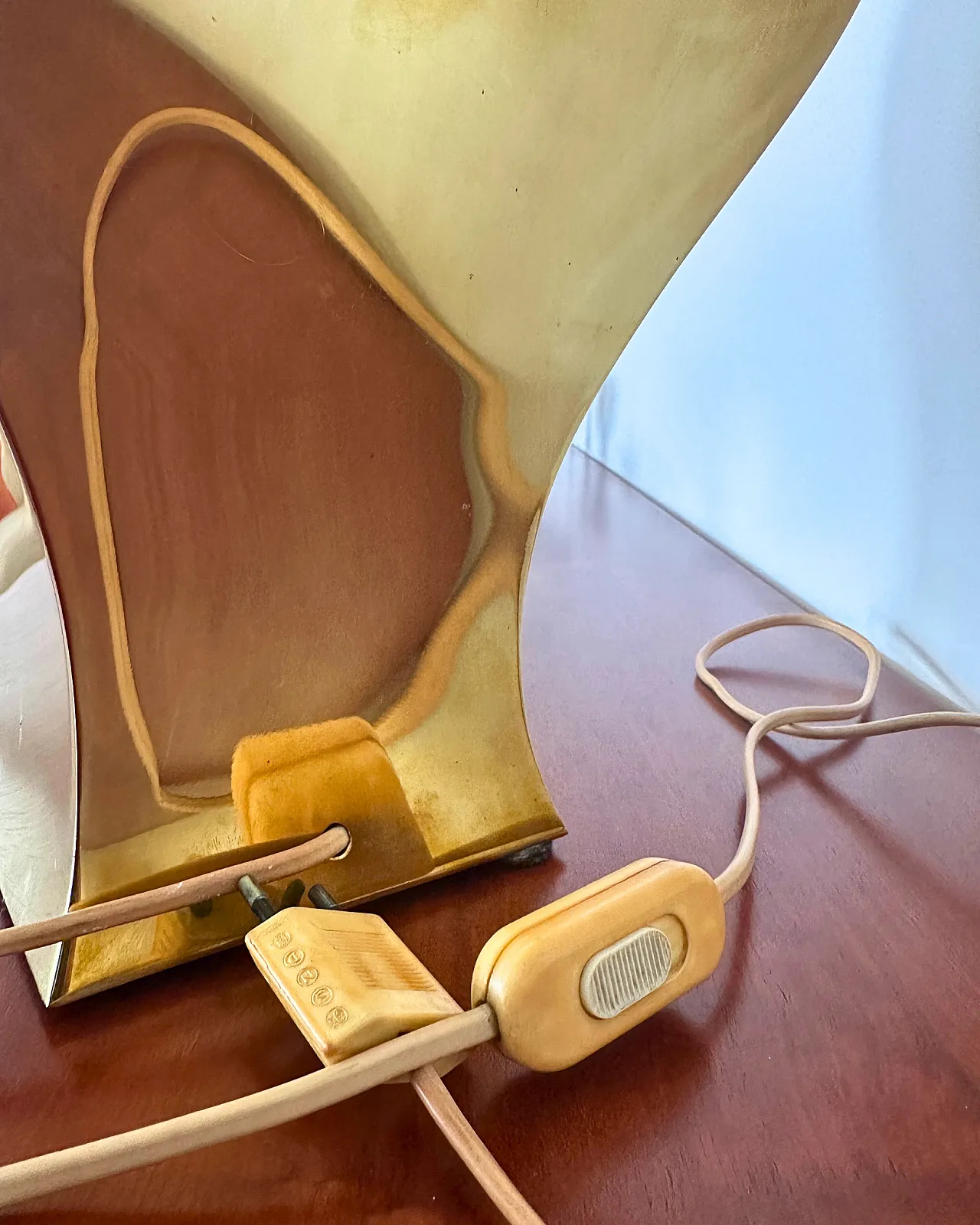 Brass table lamp by Maison Jansen, 1970s 22