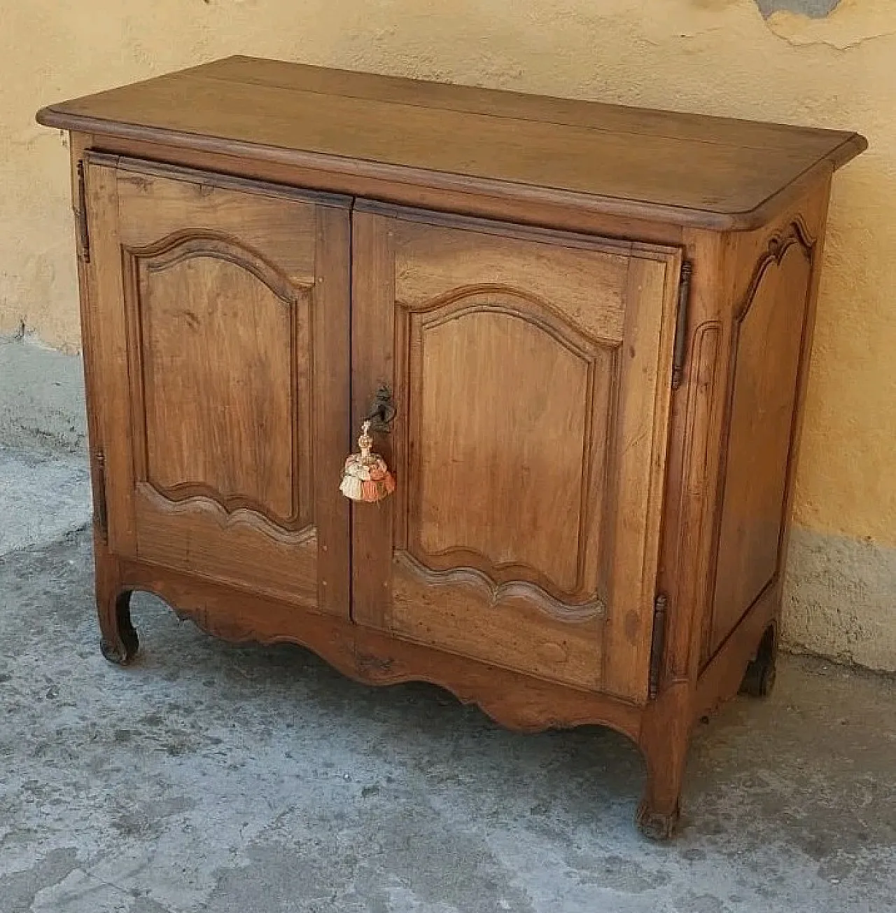Credenzino Provenzale in noce massello, '800 1