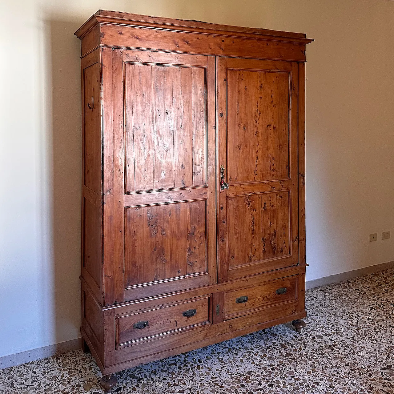 Armadio in cipresso, '800 5