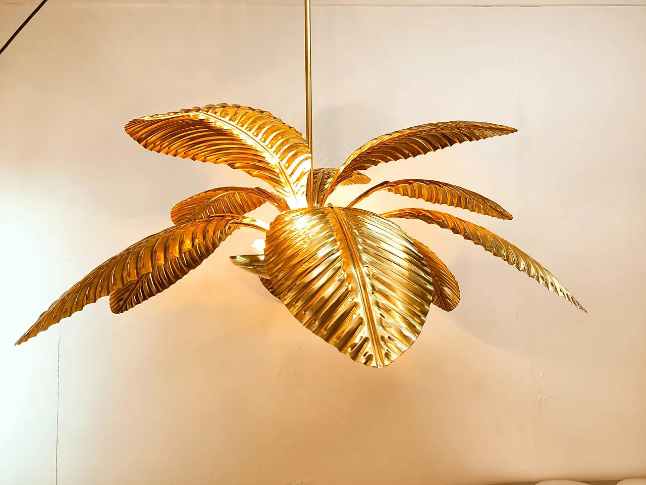 Lampada a sospensione a forma di palma in ottone, anni '60 19