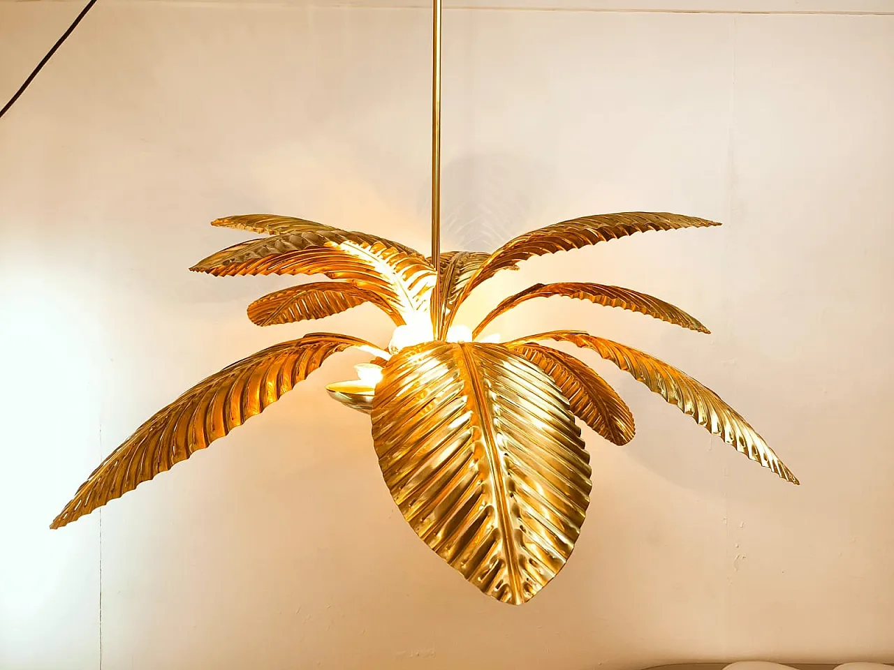 Lampada a sospensione a forma di palma in ottone, anni '60 20