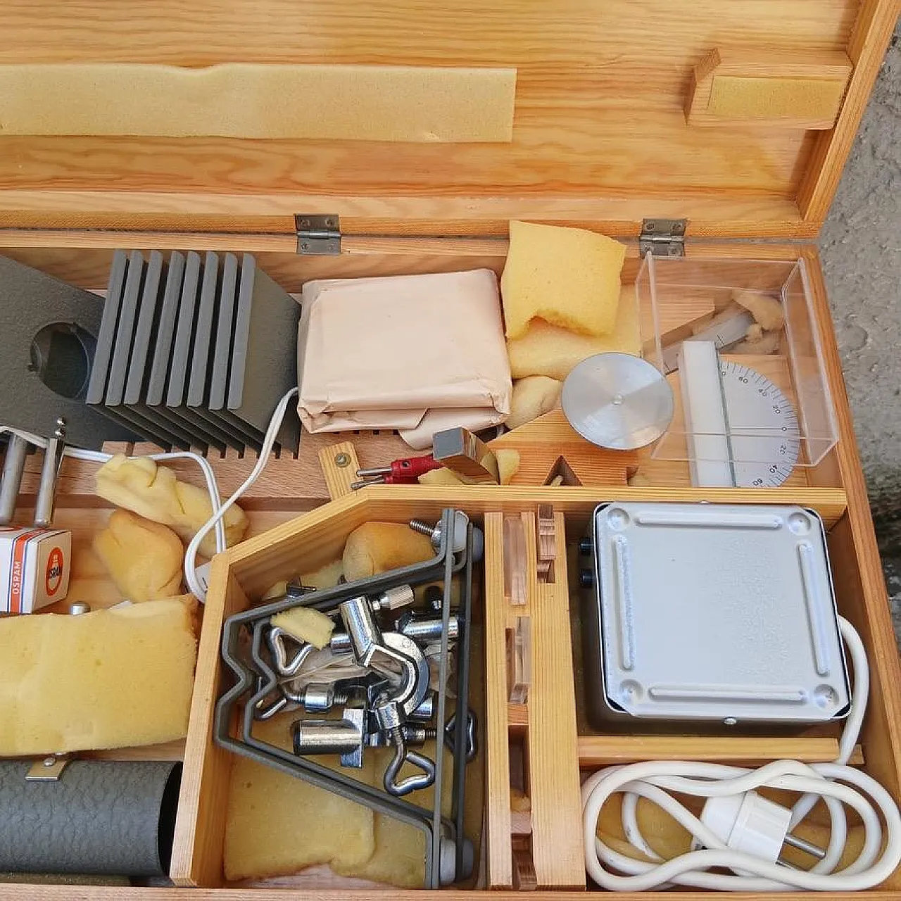 Paravia optical cassette with lenses and apparatus, 1960s 5