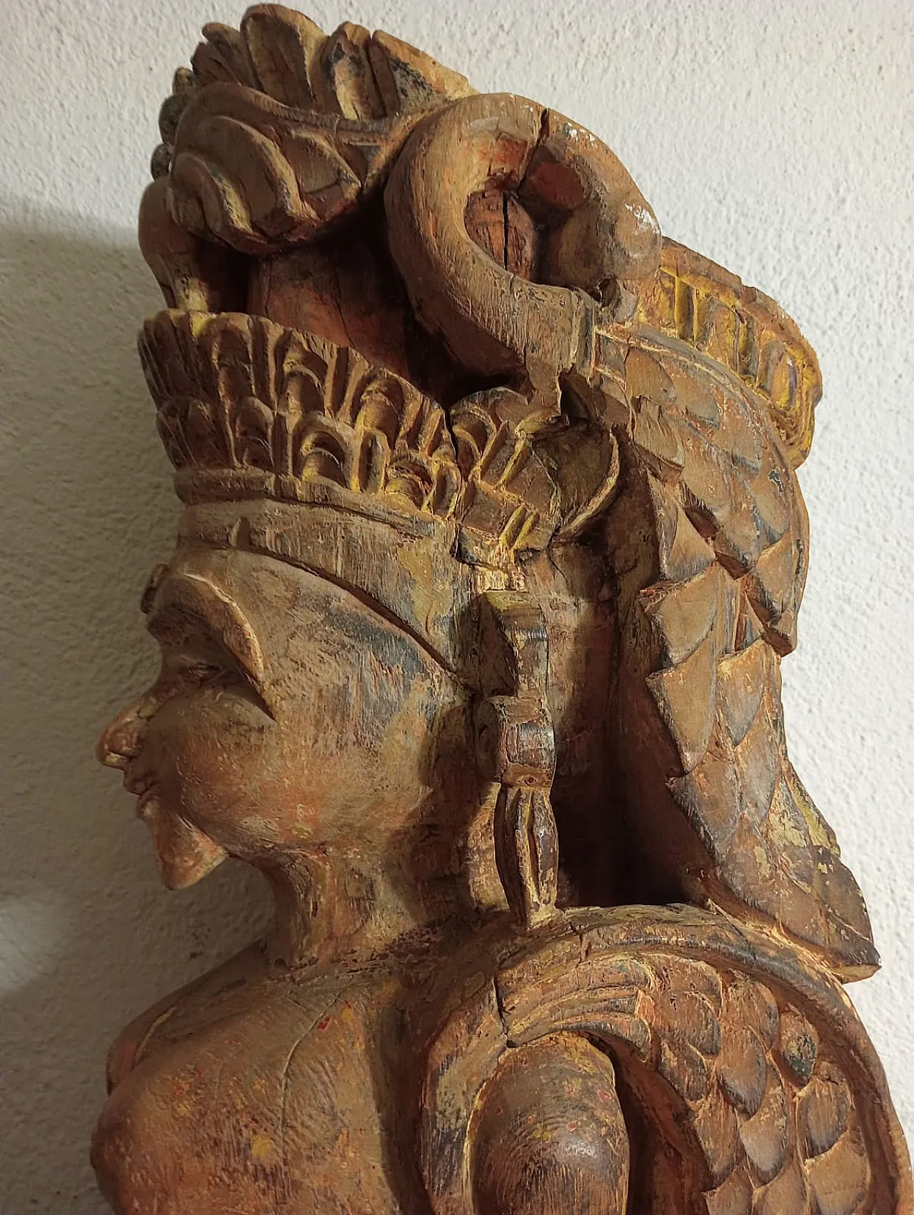 Wooden Indian deity statue, 19th century 7