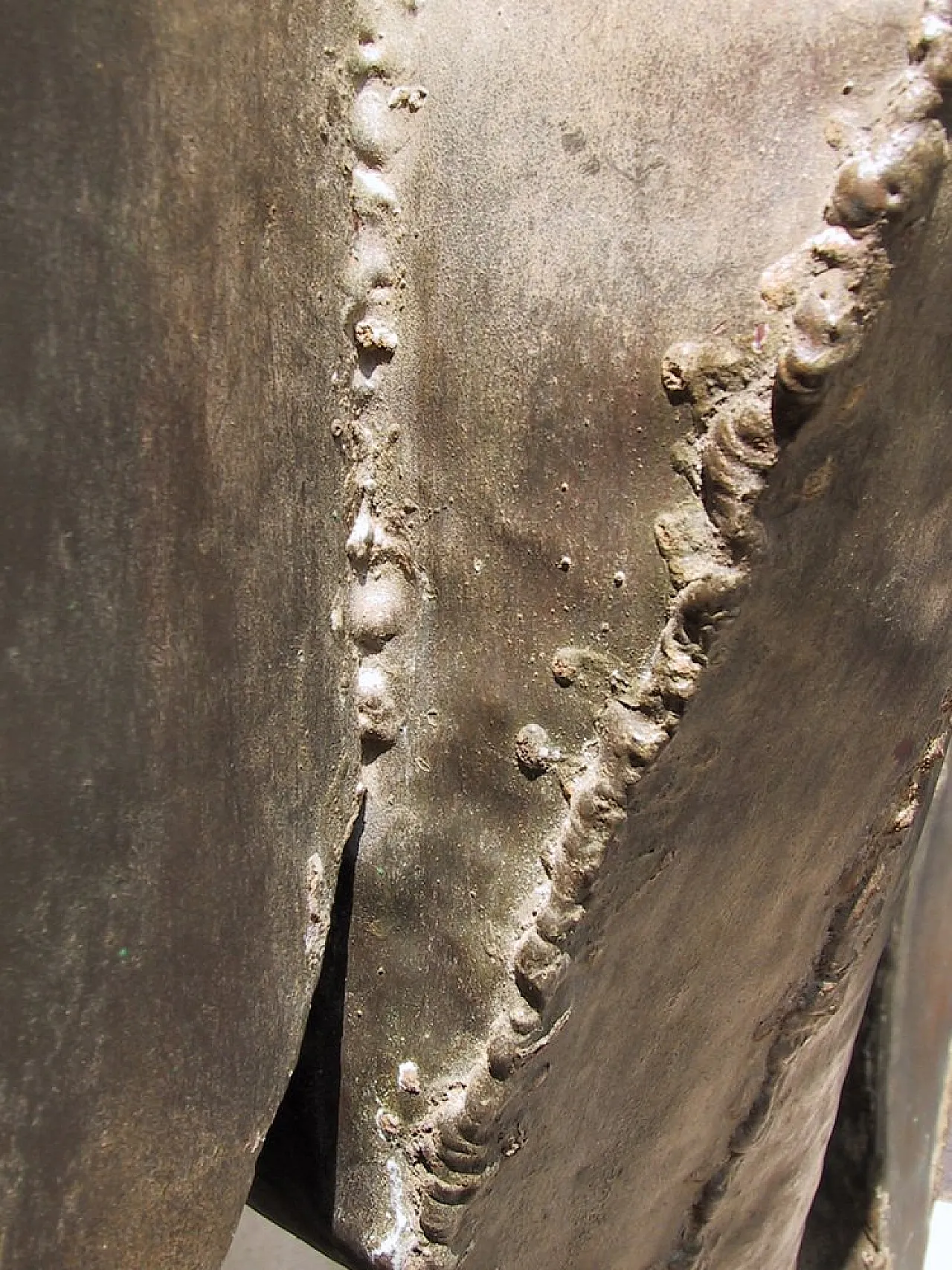 Scultura astratta in ferro di Antonio Saura, anni '60 19