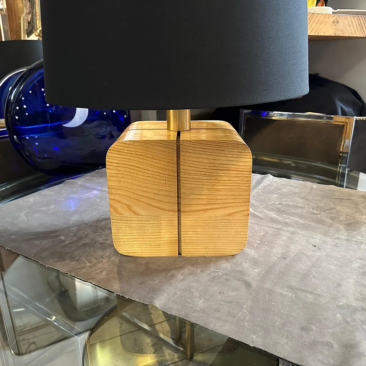 Ash and brass table lamp, 1970s 4