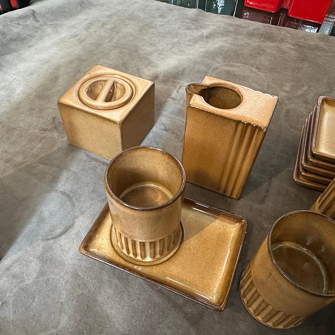 Brown ceramic coffee set by Ernestine Salerno, mid-19th century 5