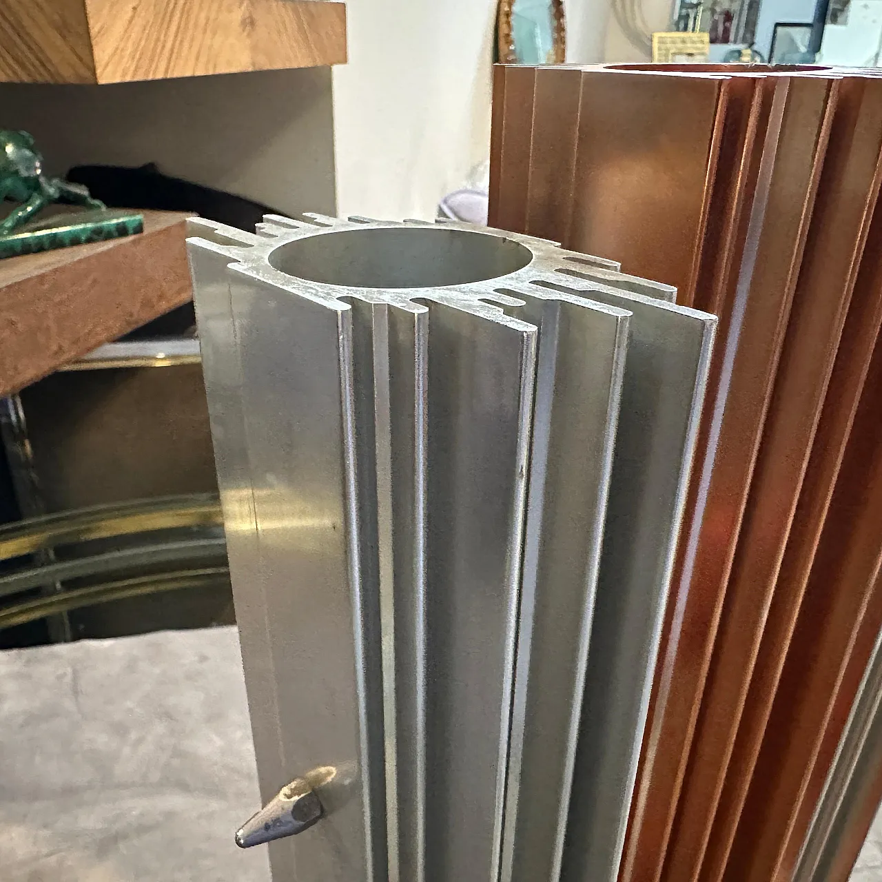 Scultura in alluminio, anni '80 3