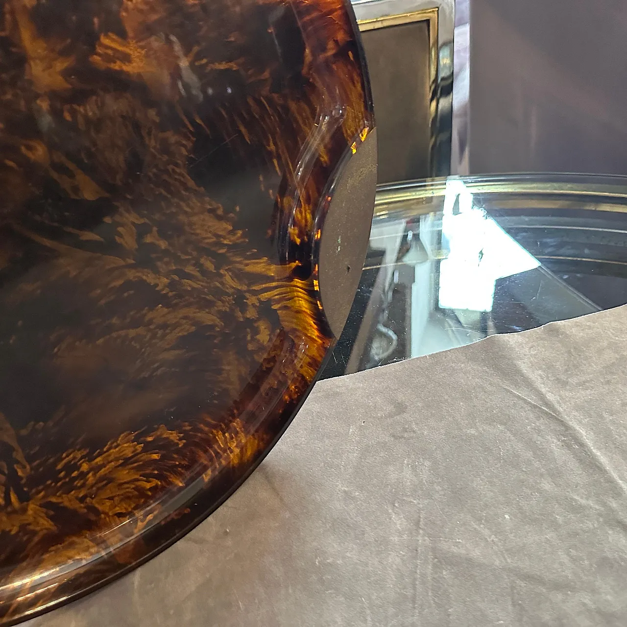 Brass and lucite mock turtle tray by Guzzini, 1970s 7