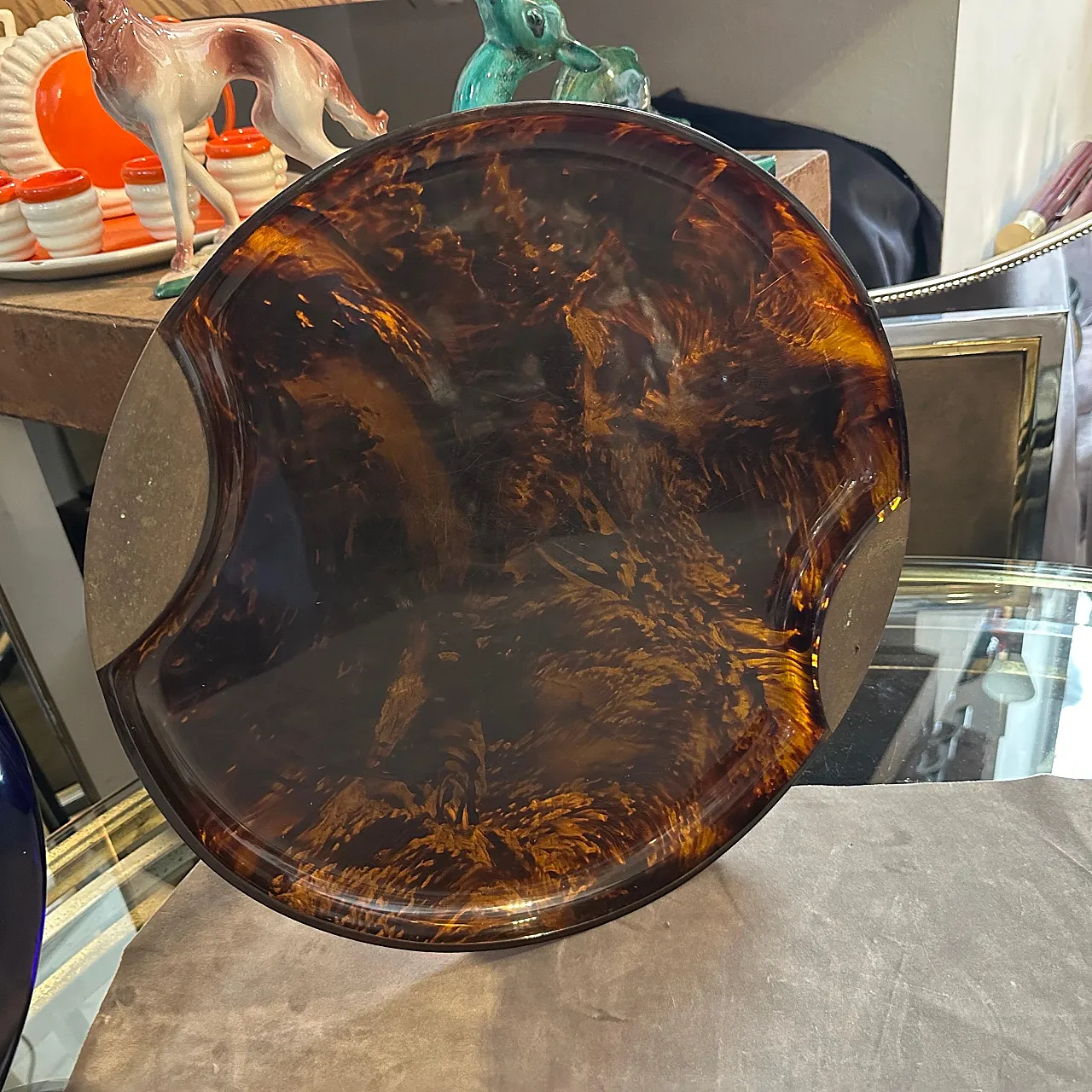 Brass and lucite mock turtle tray by Guzzini, 1970s 8