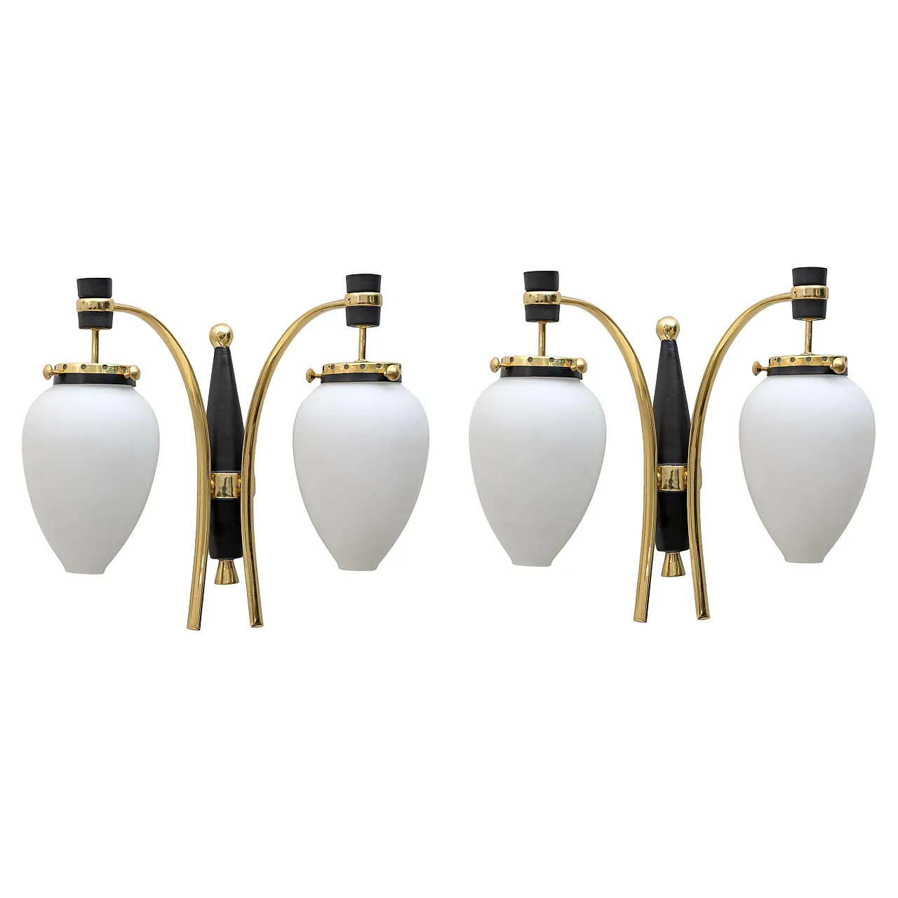 Coppia di applique in ottone e vetro di Stilnovo, anni '50 1