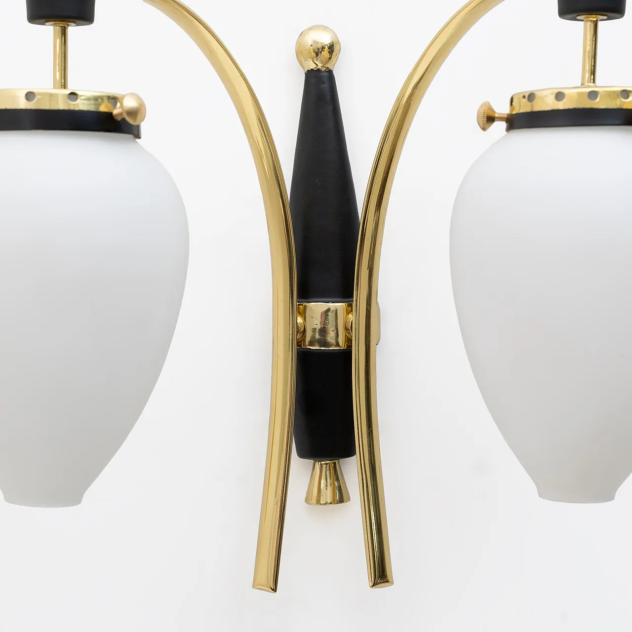 Coppia di applique in ottone e vetro di Stilnovo, anni '50 5