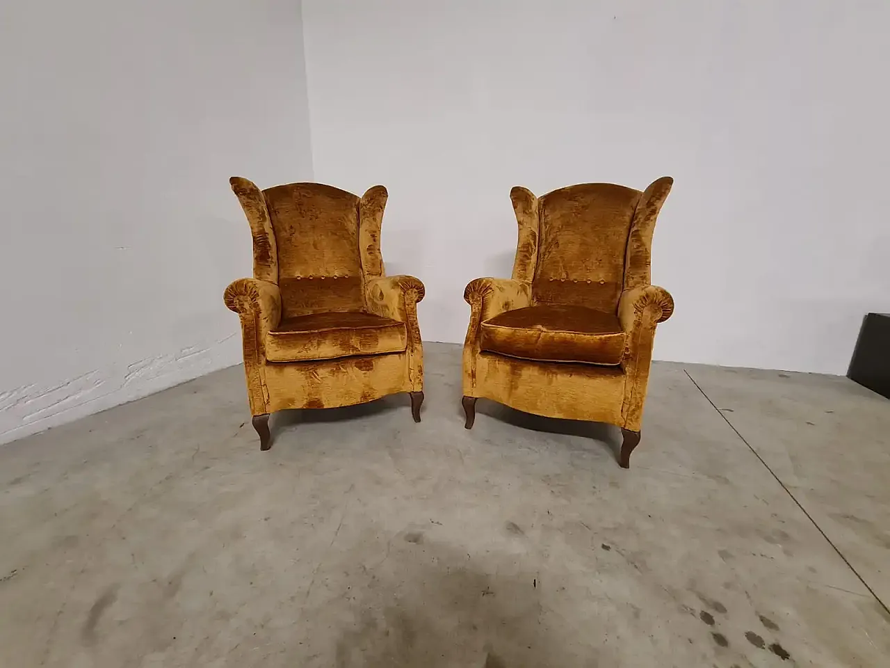 Coppia poltrone classiche bergere, anni '40 1