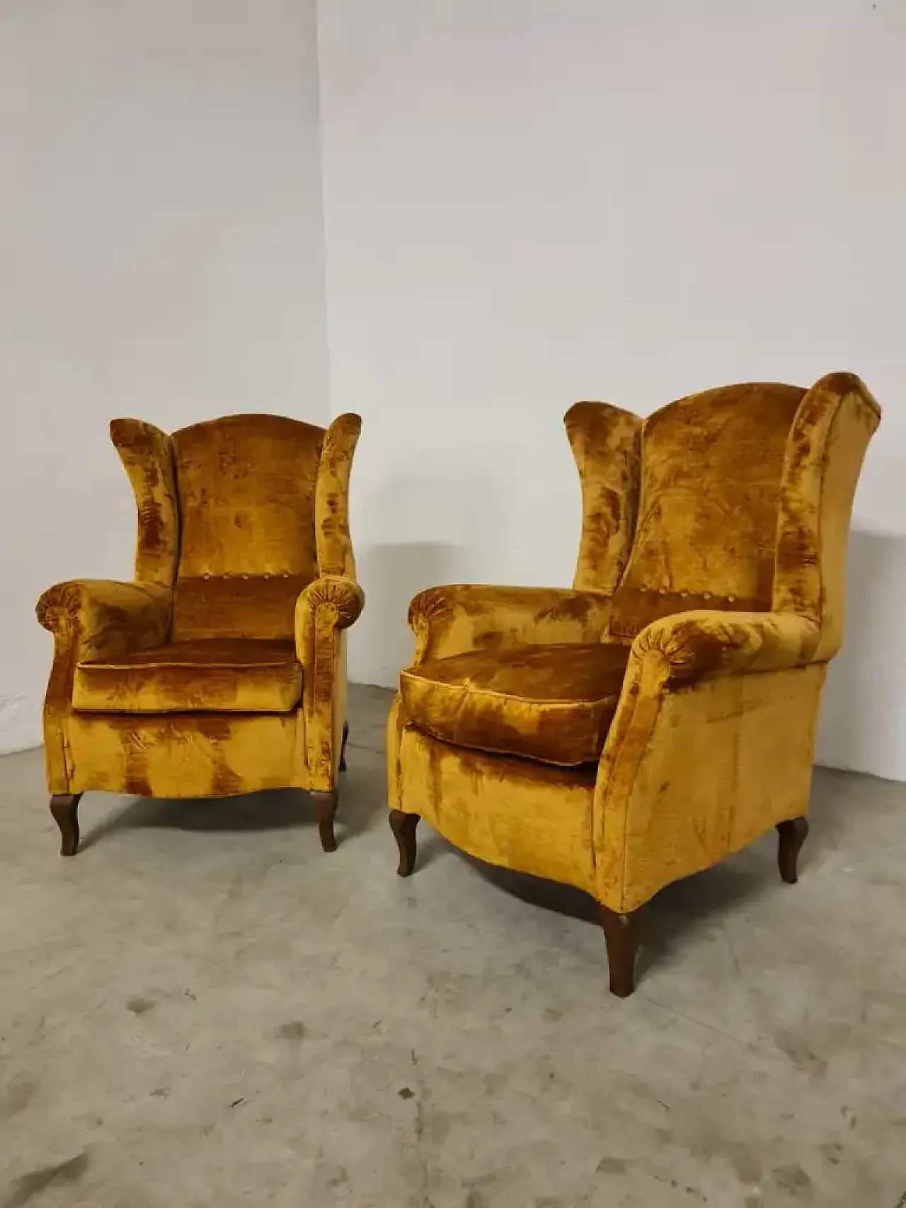 Coppia poltrone classiche bergere, anni '40 3