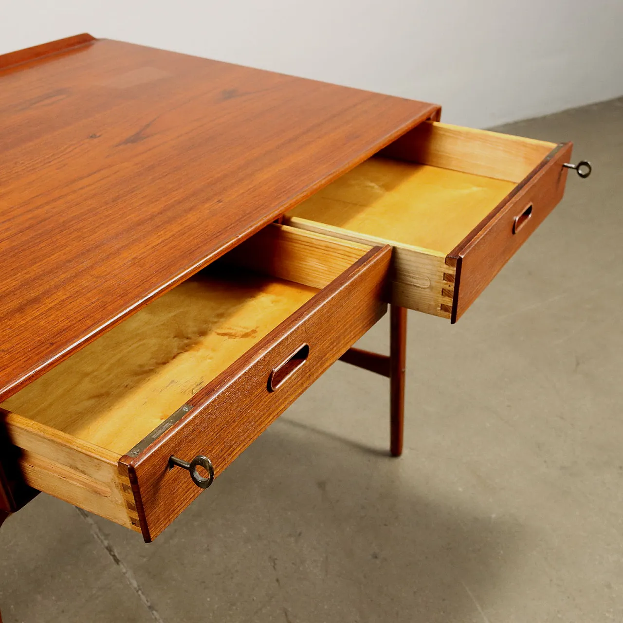 Writing desk by Svend Åge Madsen for Sigurd Hansen, 1950s 5