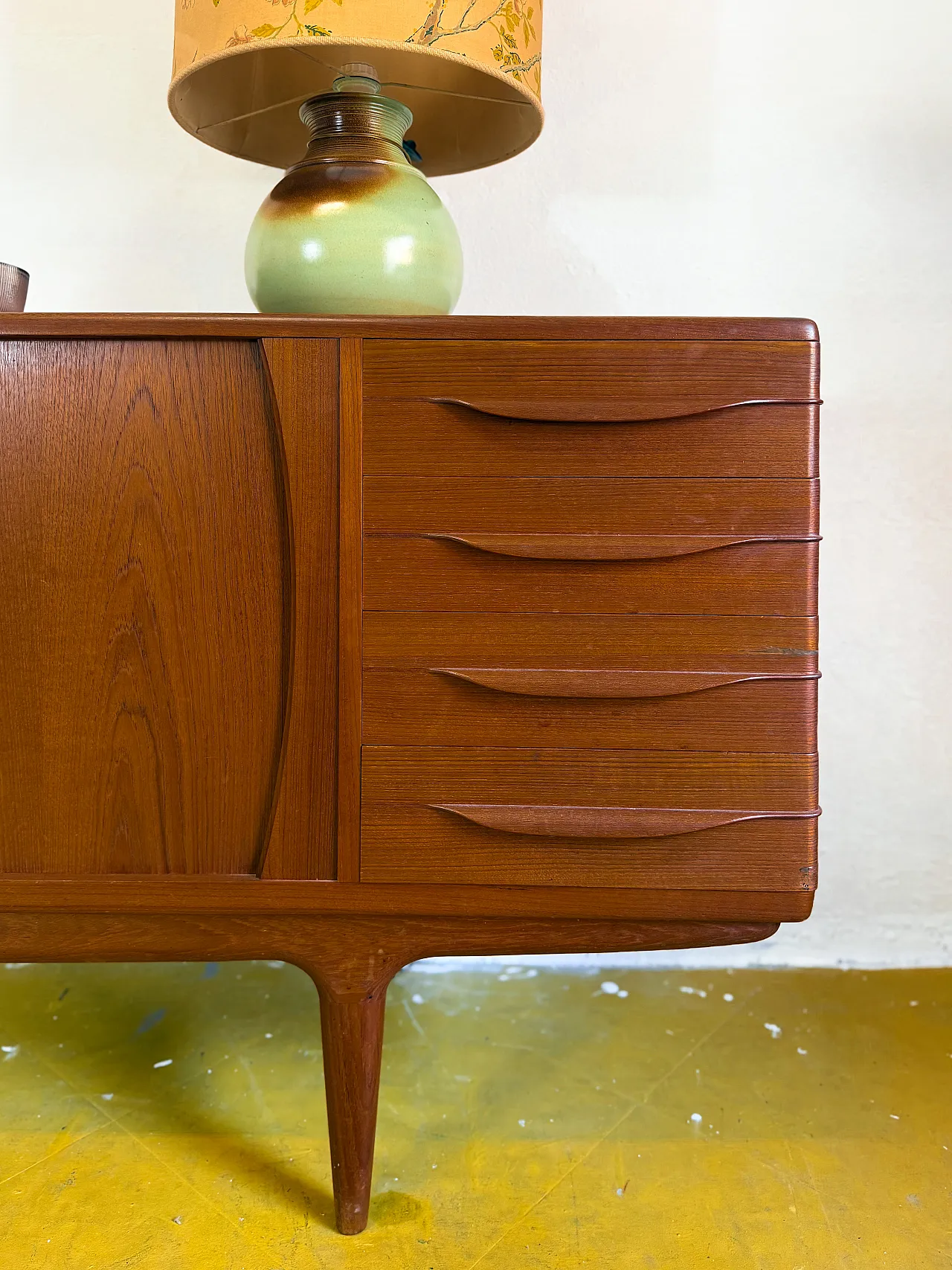 Sideboard by Johannes Andersen danese, anni '50 2