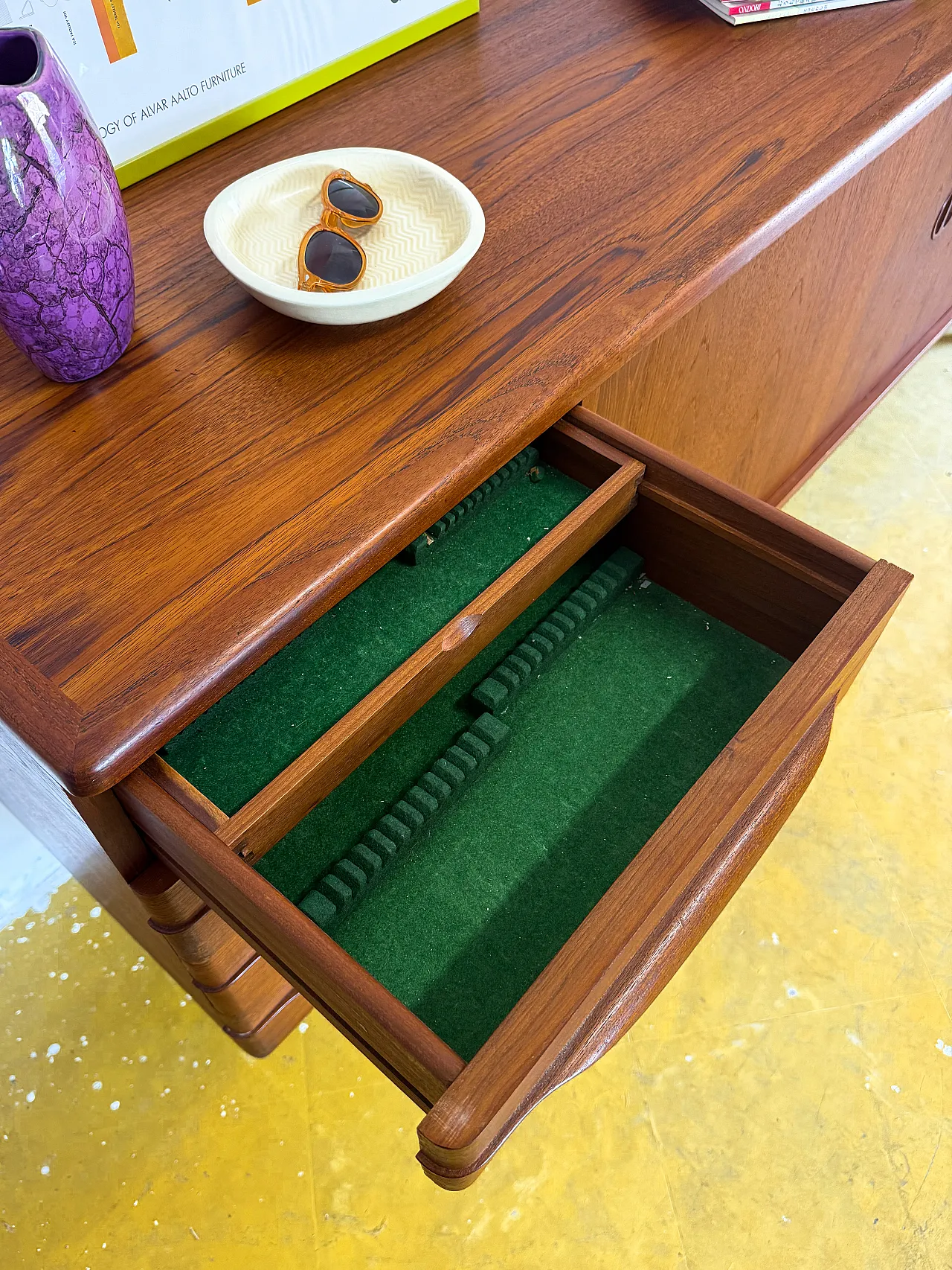 Sideboard by Johannes Andersen danese, anni '50 8