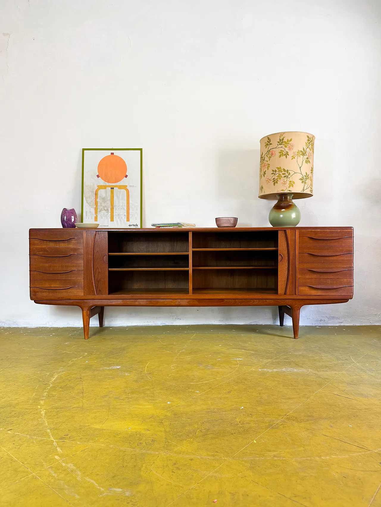 Sideboard by Johannes Andersen danese, anni '50 9