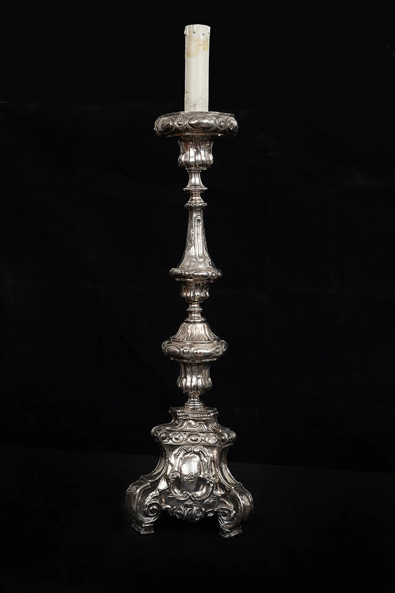 Silver-plated bronze candelabrum, late 18th century 4