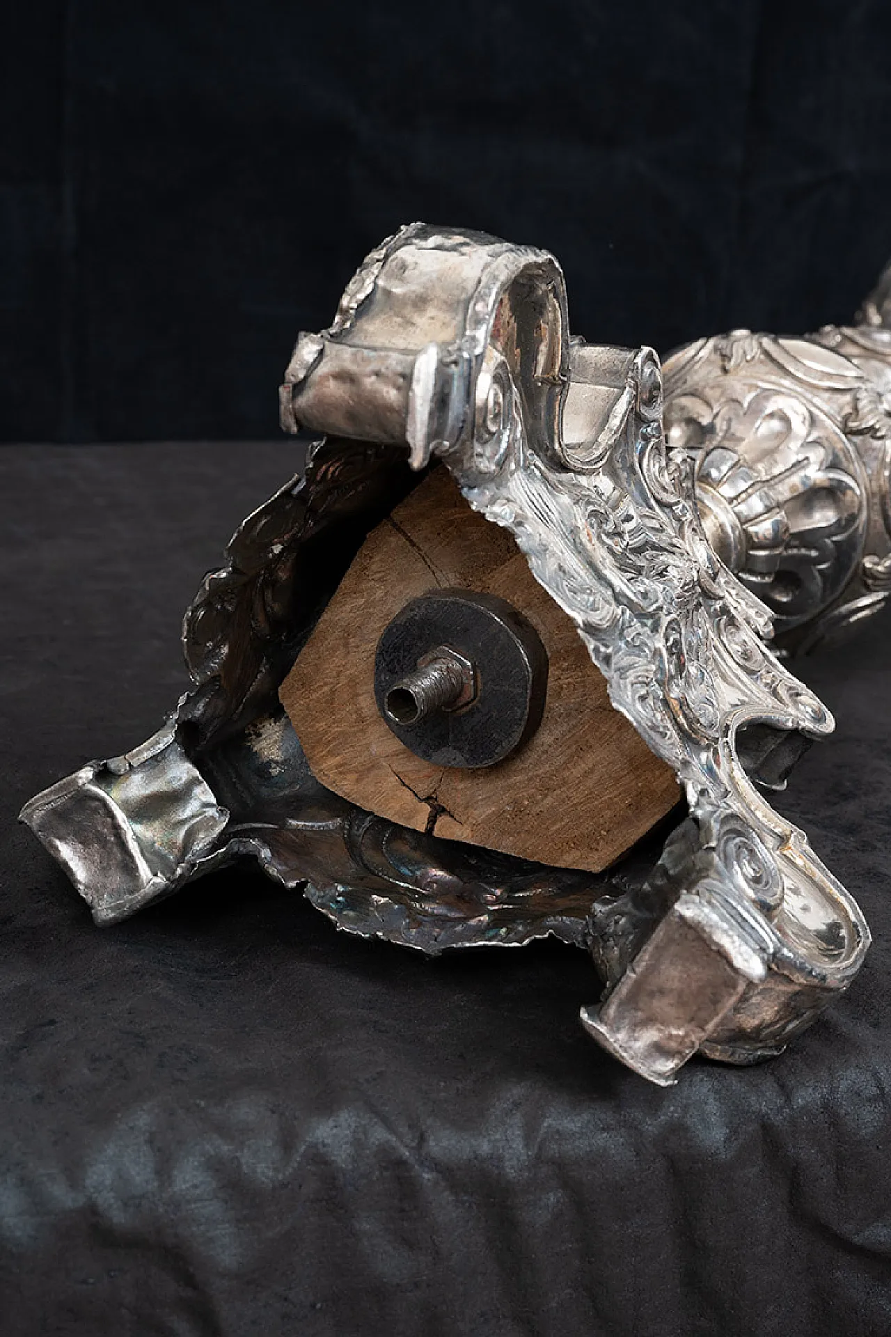 Silver-plated bronze candelabrum, late 18th century 5