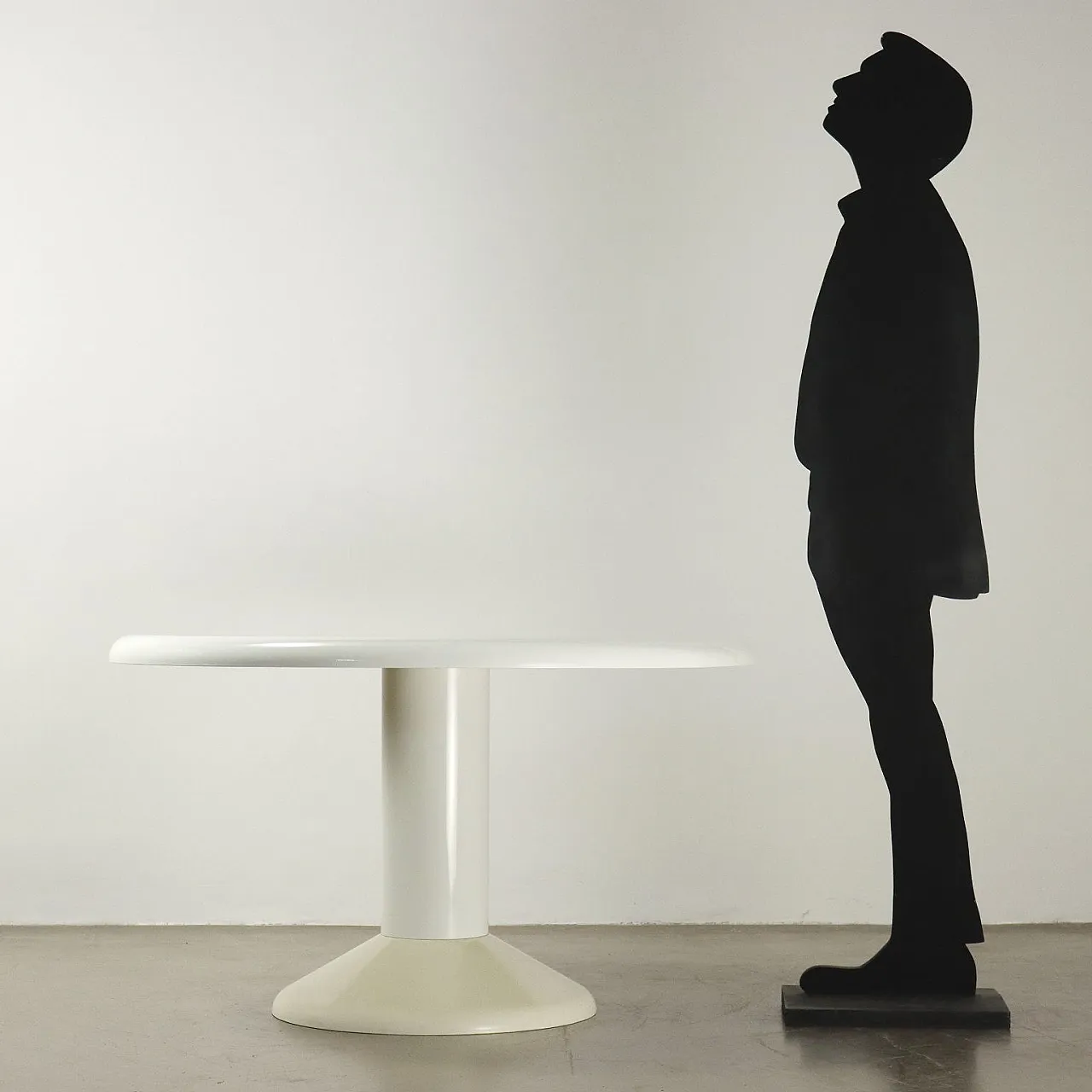 Tavolo Tessera-Mezza Tessera di V. Magistretti per Artemide, anni '70 3