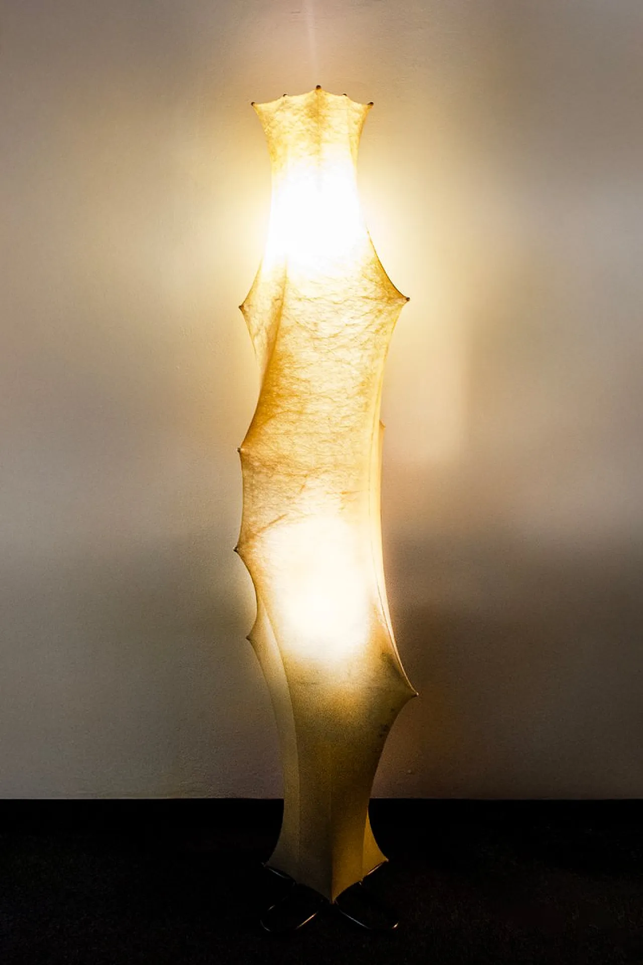 Fantasma lamp by Afra and Tobia Scarpa for Flos, 1960s 2