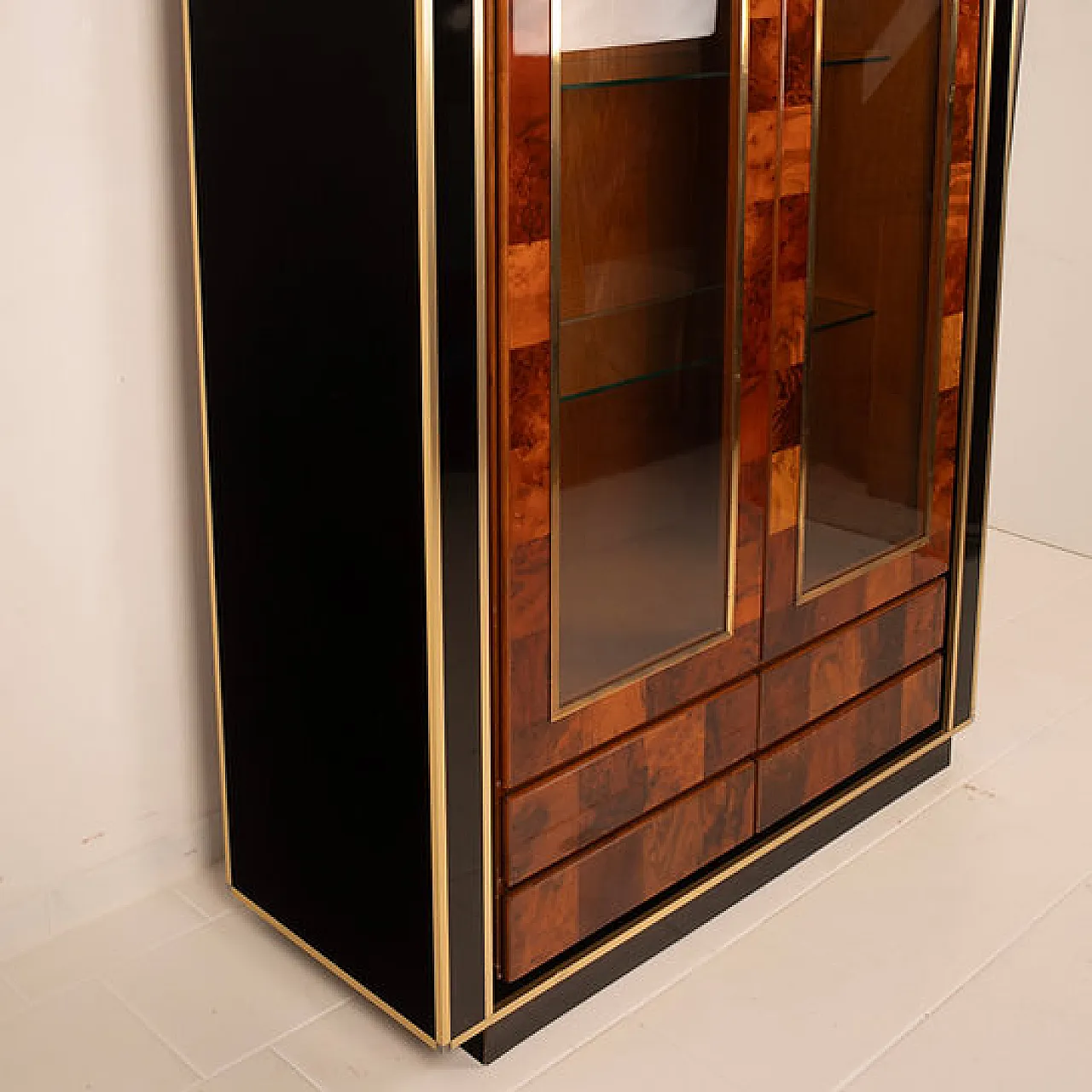 Vetrina in radica di sequoia di Willy Rizzo per Mario Sabot, anni '70 14