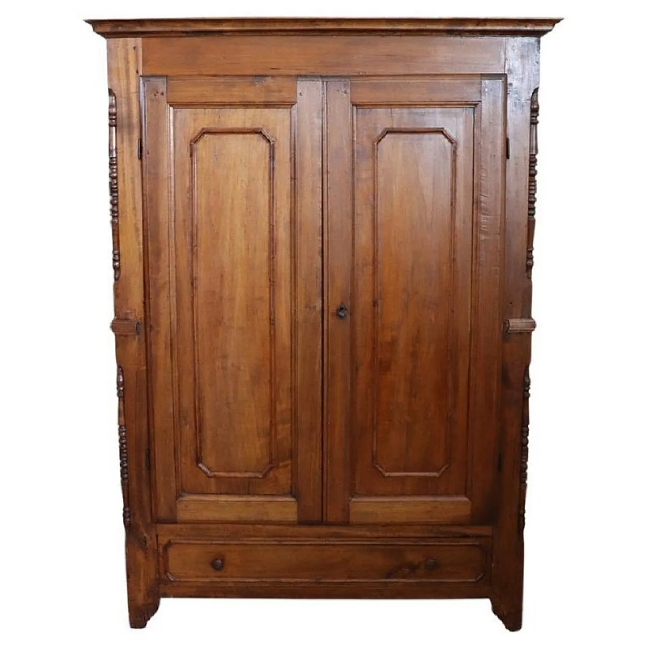 Ancient solid poplar wardrobe, '800 1