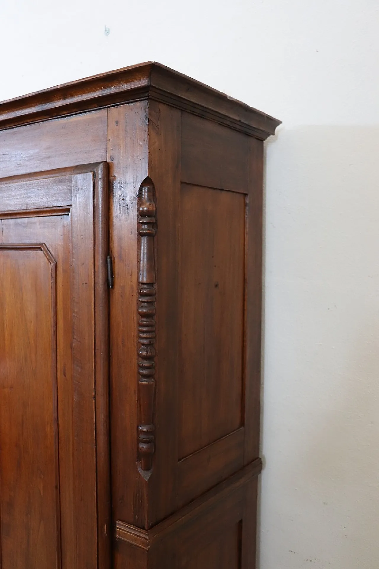Ancient solid poplar wardrobe, '800 3