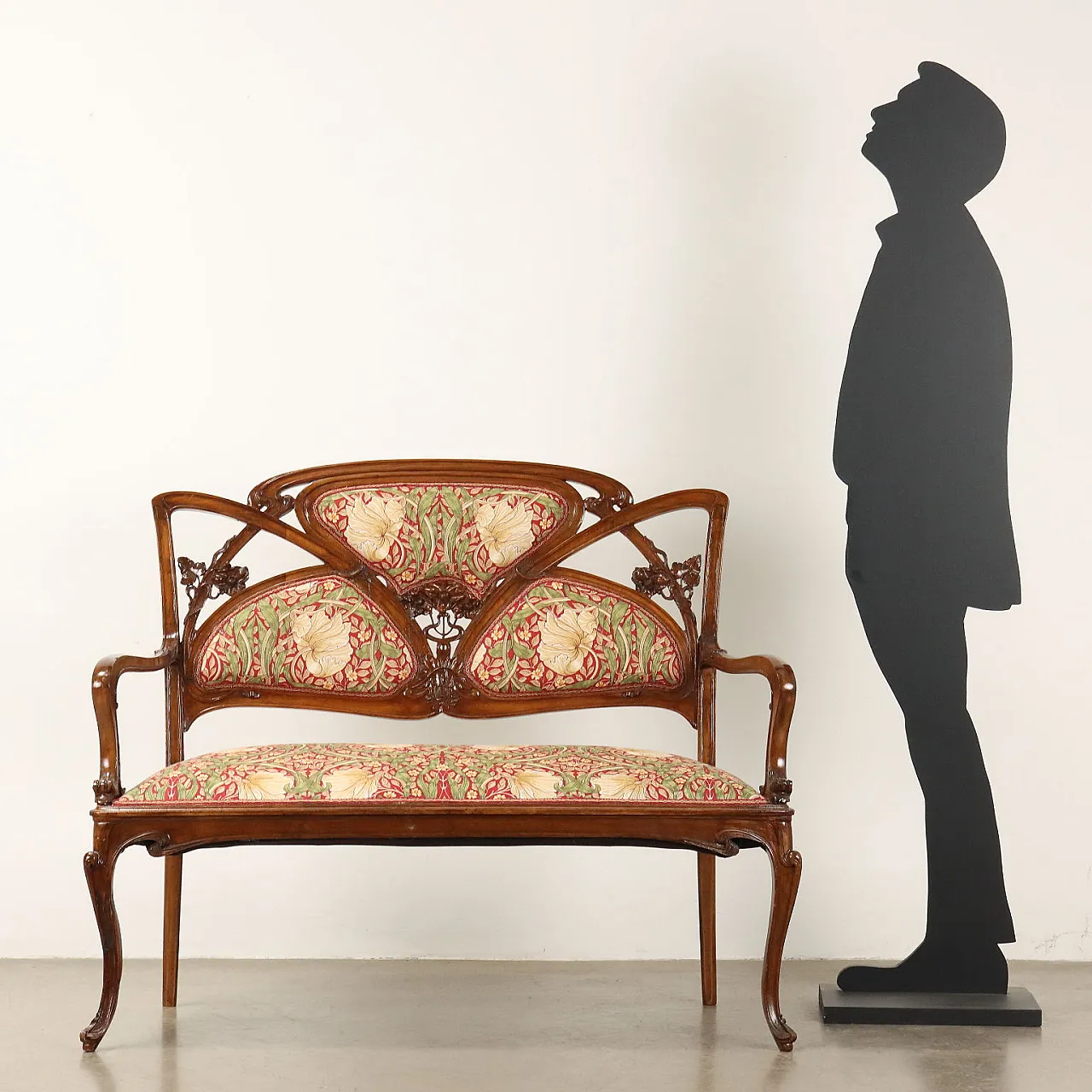 Divanetto Liberty con seduta imbottita, restauri, primi '900 3