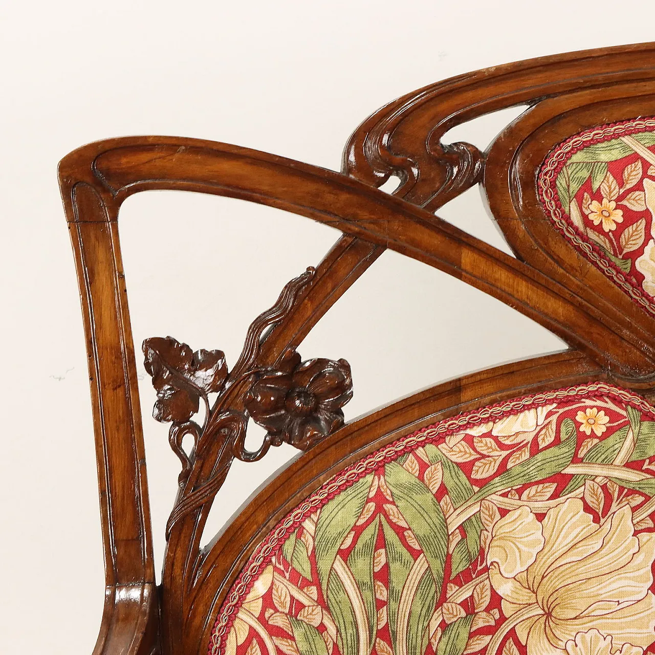 Divanetto Liberty con seduta imbottita, restauri, primi '900 5