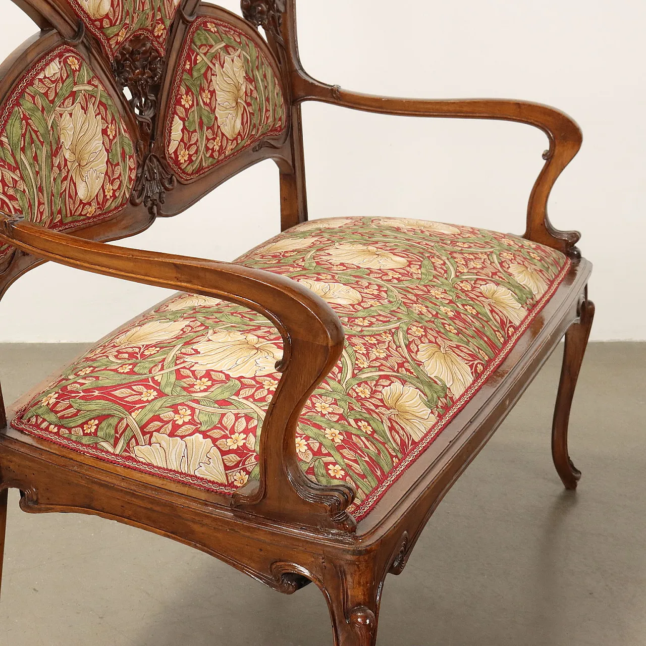 Divanetto Liberty con seduta imbottita, restauri, primi '900 7