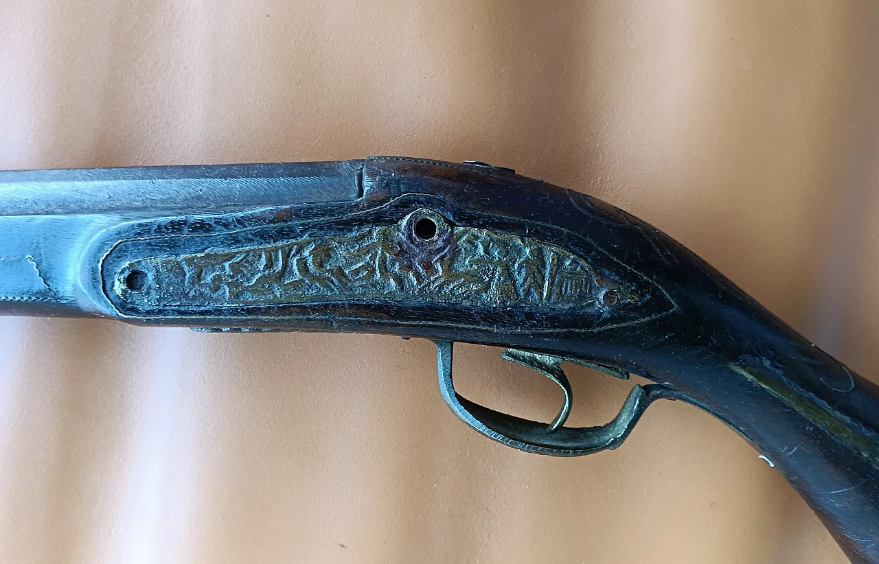 Pair of guns reproduction, 60s 8