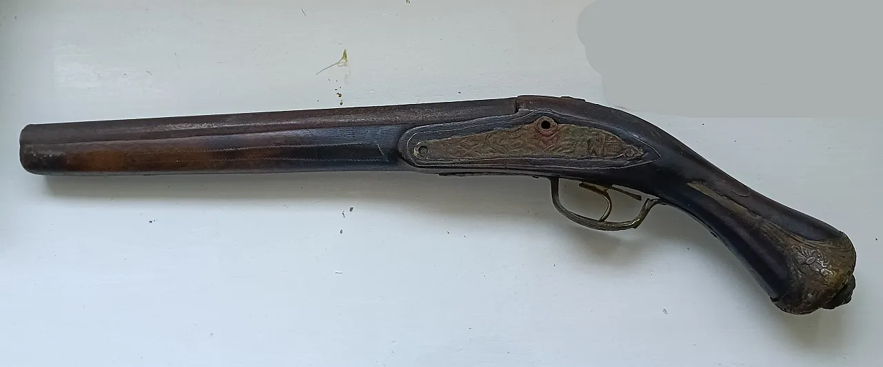 Pair of guns reproduction, 60s 11