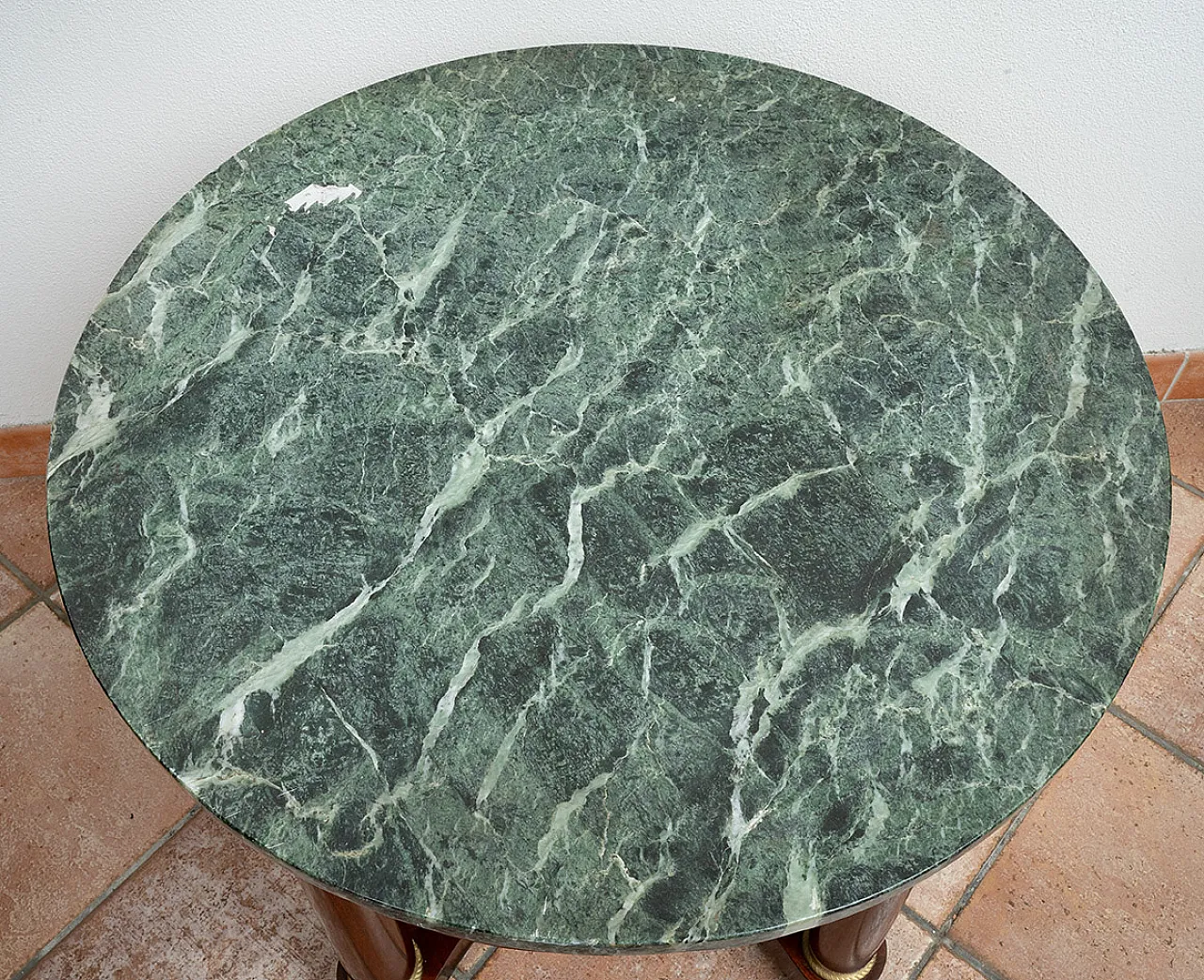 Mahogany feather coffee table with marble top, 20th century 3