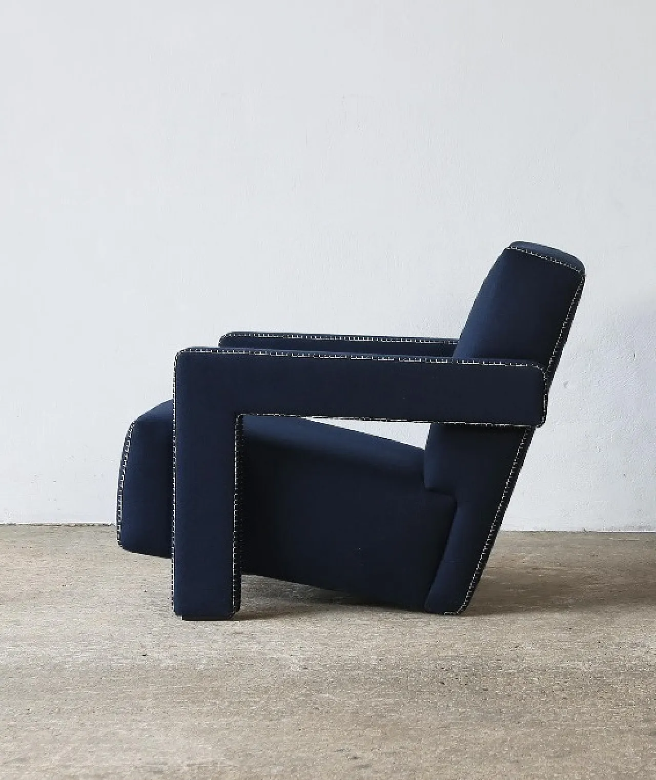 Pair of 637 2 Utrecht armchairs in night wool by Cassina, 2000s 8