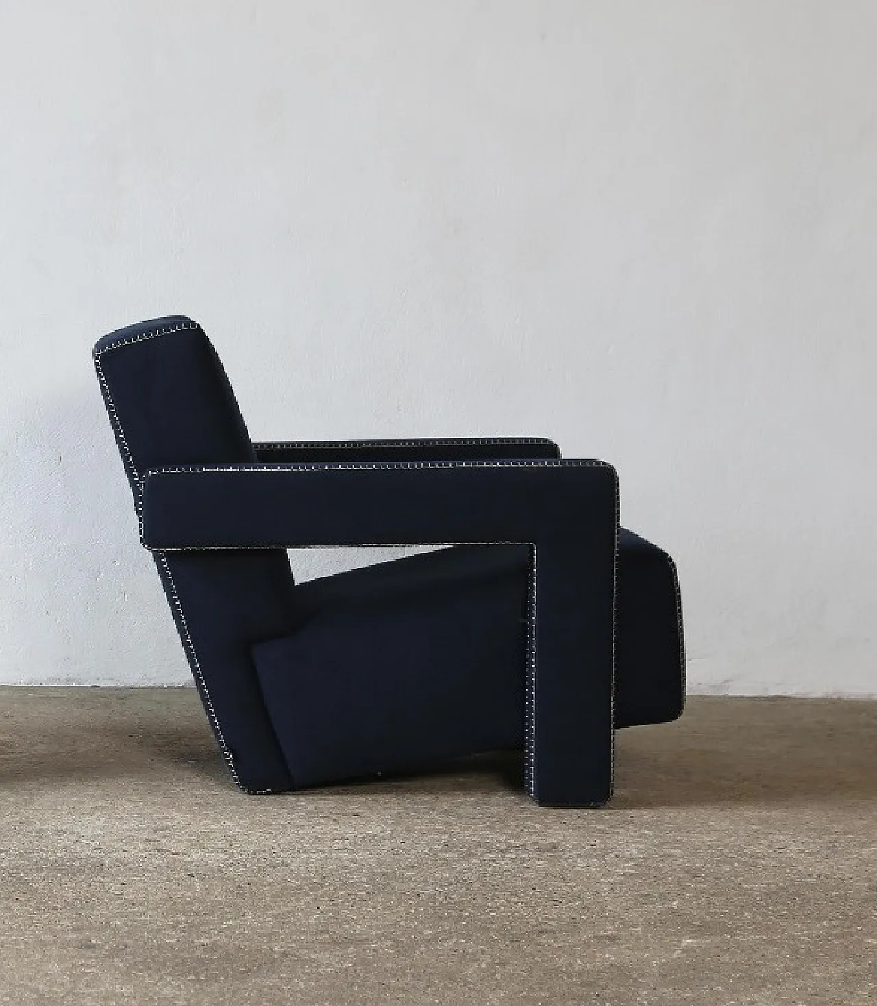Pair of 637 2 Utrecht armchairs in night wool by Cassina, 2000s 9