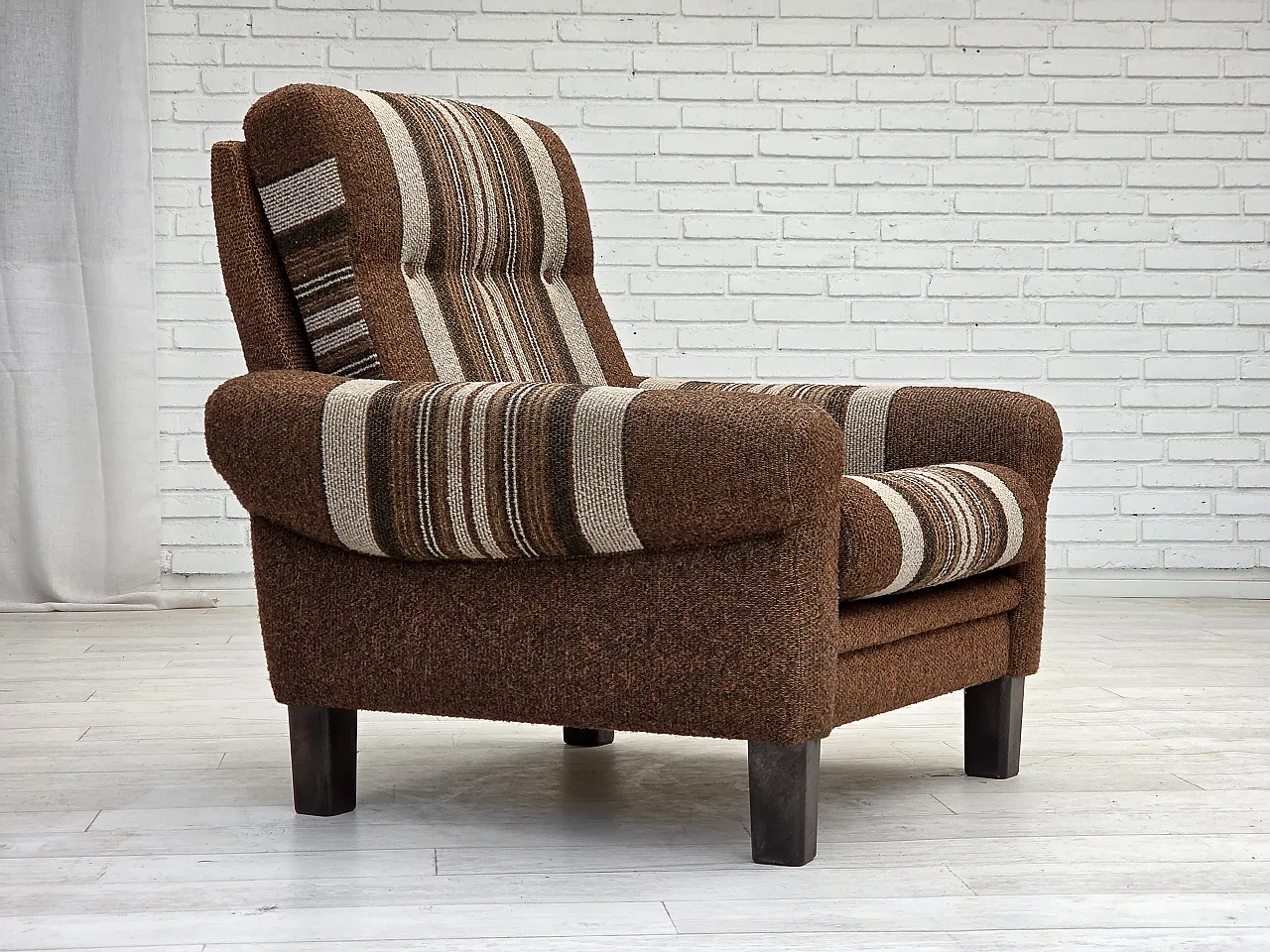 Danish club chair with original wool upholstery, 1970s 2