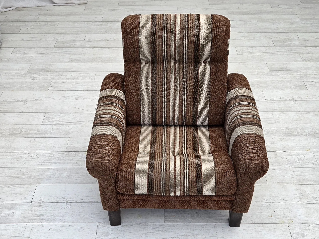 Danish club chair with original wool upholstery, 1970s 8