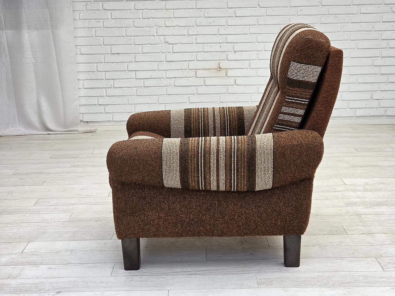 Danish club chair with original wool upholstery, 1970s 16