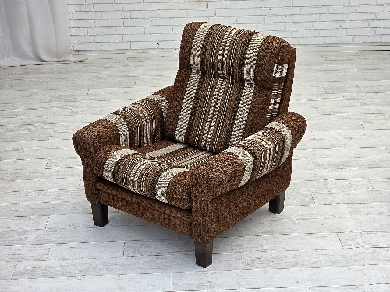 Danish club chair with original wool upholstery, 1970s 17