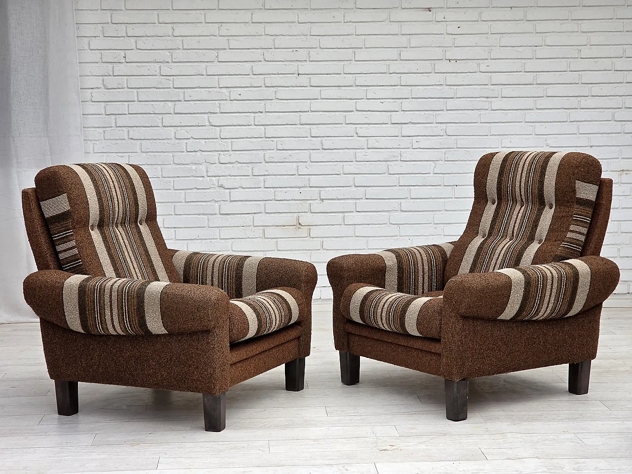 Danish club chair with original wool upholstery, 1970s 18