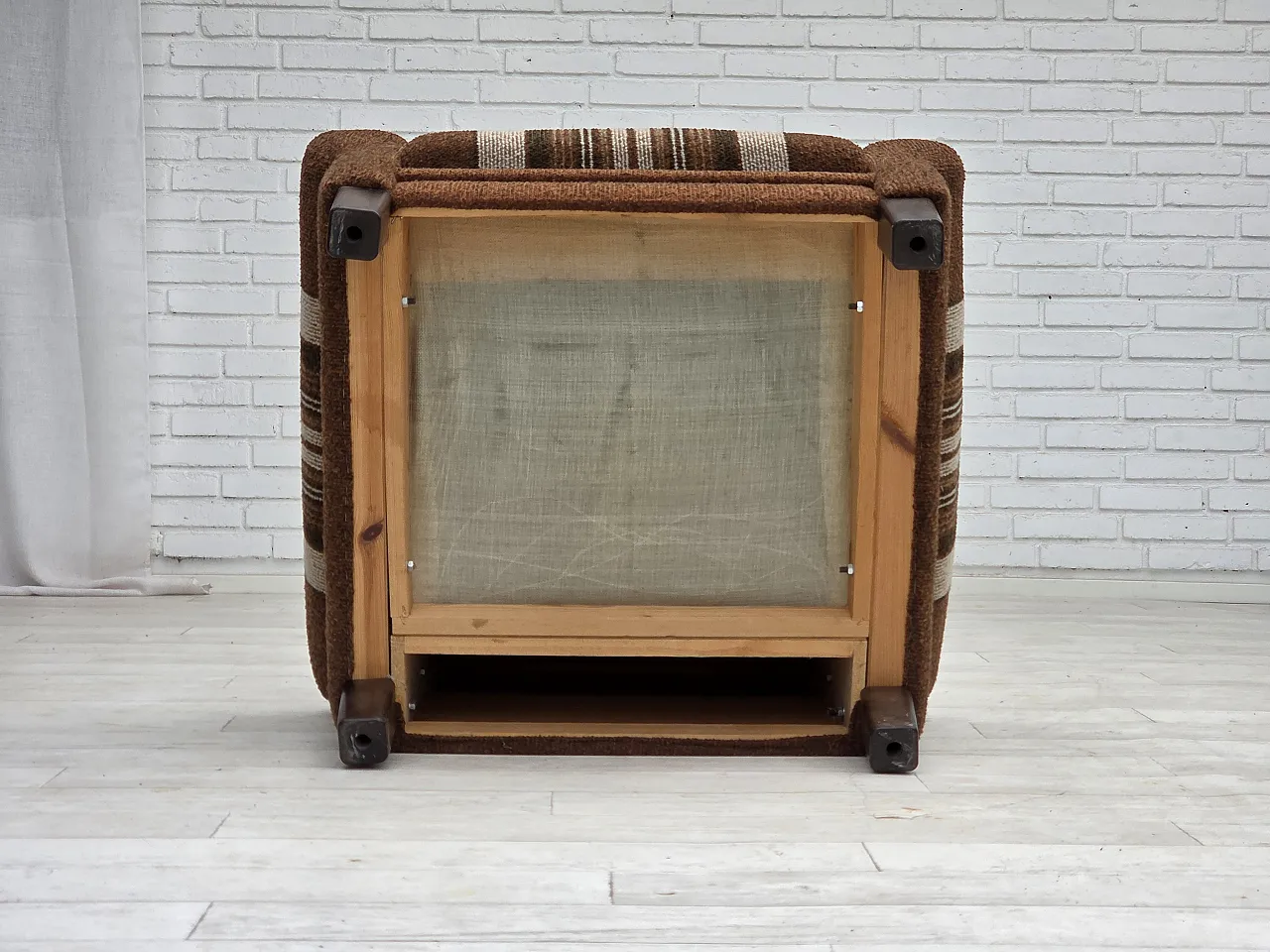 Danish club chair with original wool upholstery, 1970s 20