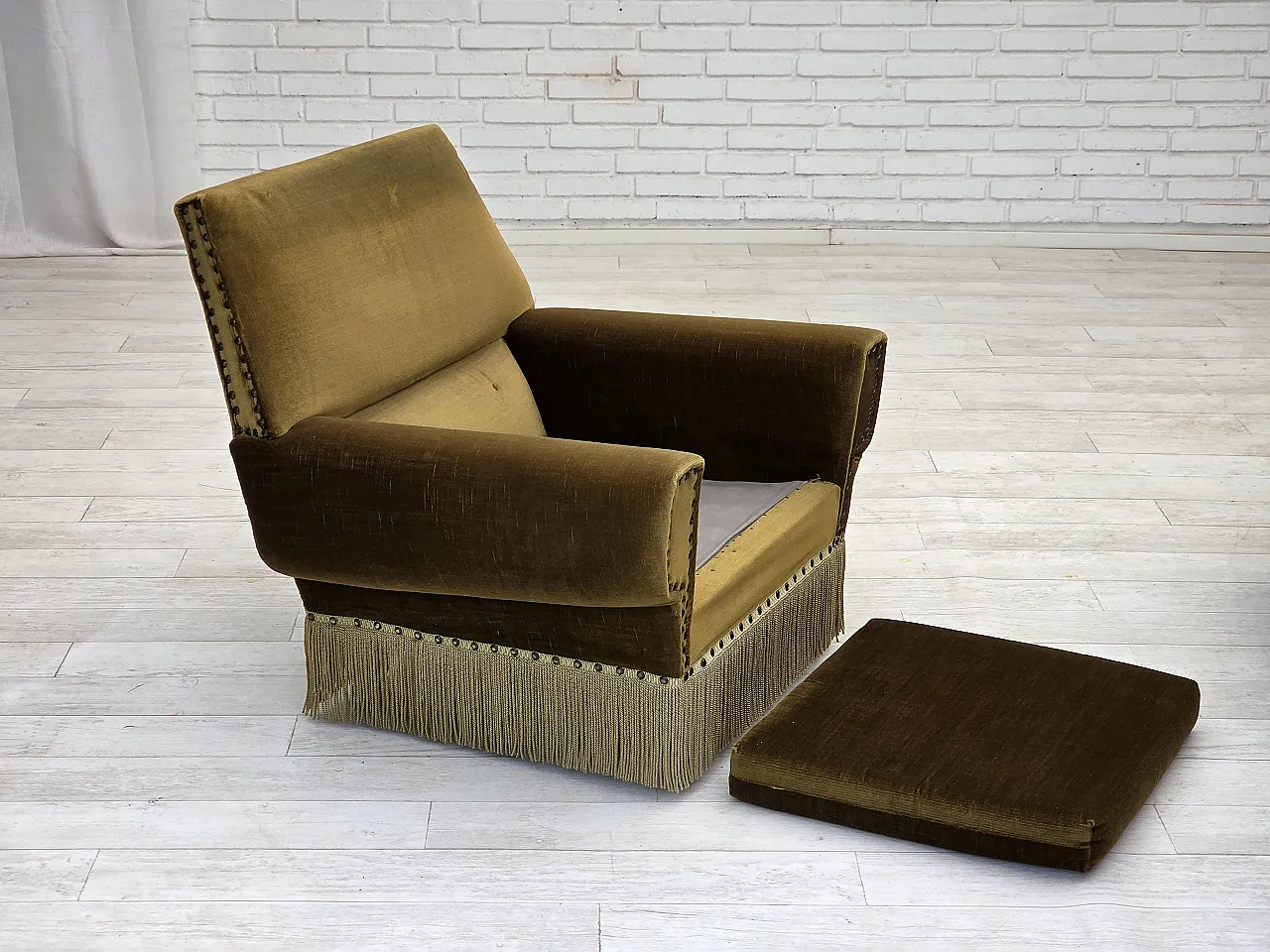 Danish armchair in original fabric and with ash legs, 1970s 6