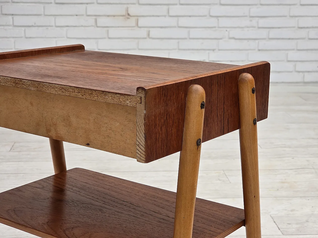 Tavolo svedese di AB Carlstrom con cassetto in teak, anni '70 15