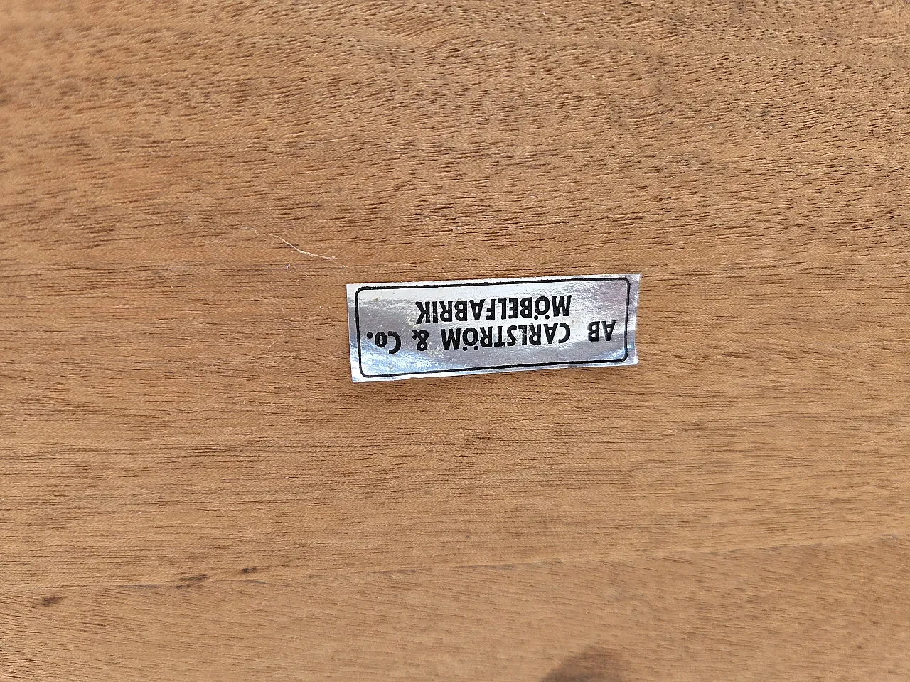 Tavolo svedese di AB Carlstrom con cassetto in teak, anni '70 19