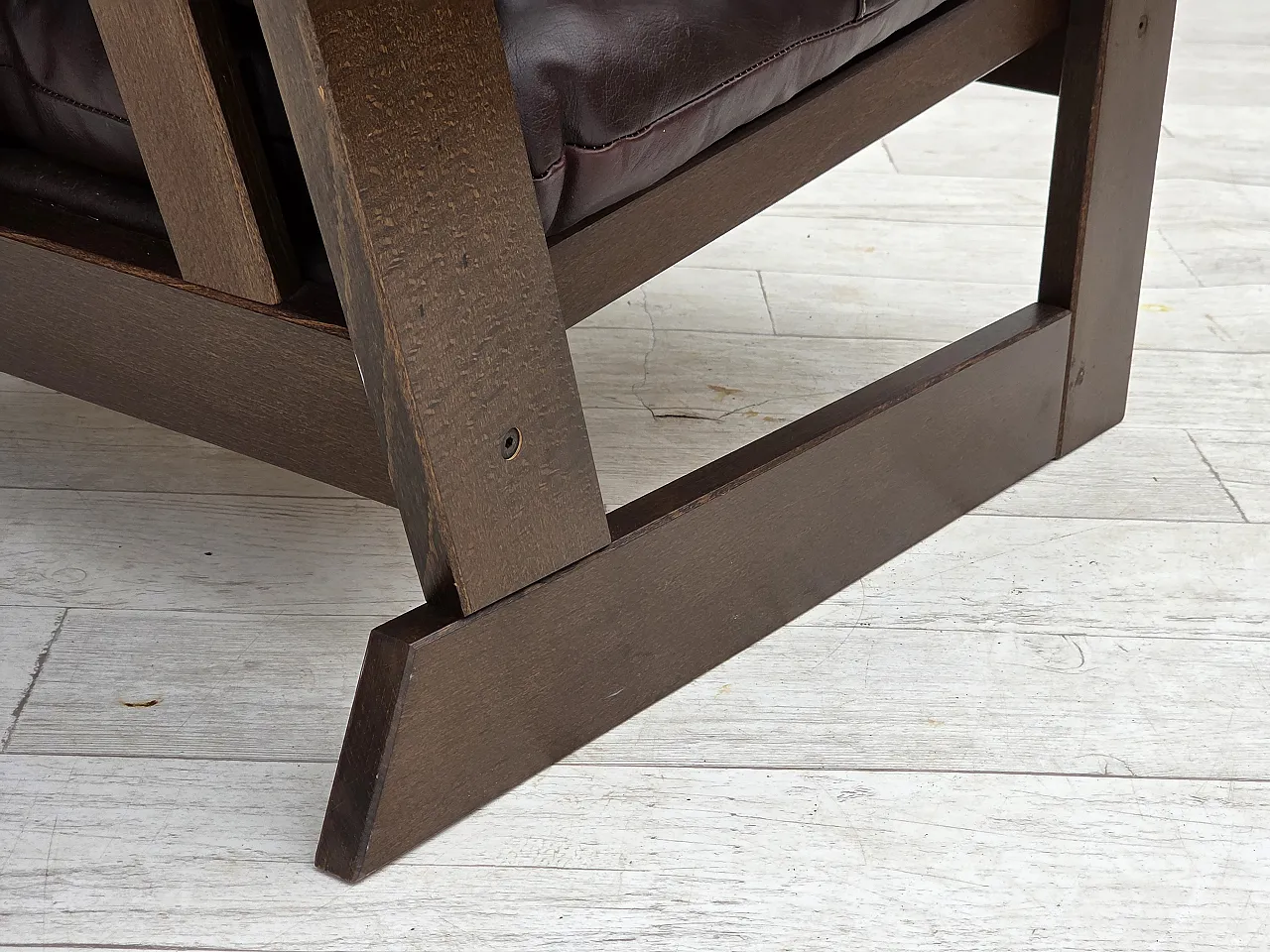 Scandinavian armchair in brown leather, 1970s 13